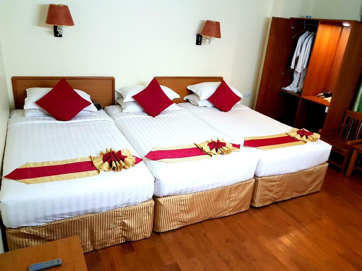 Hotel A1 Мандалай Экстерьер фото