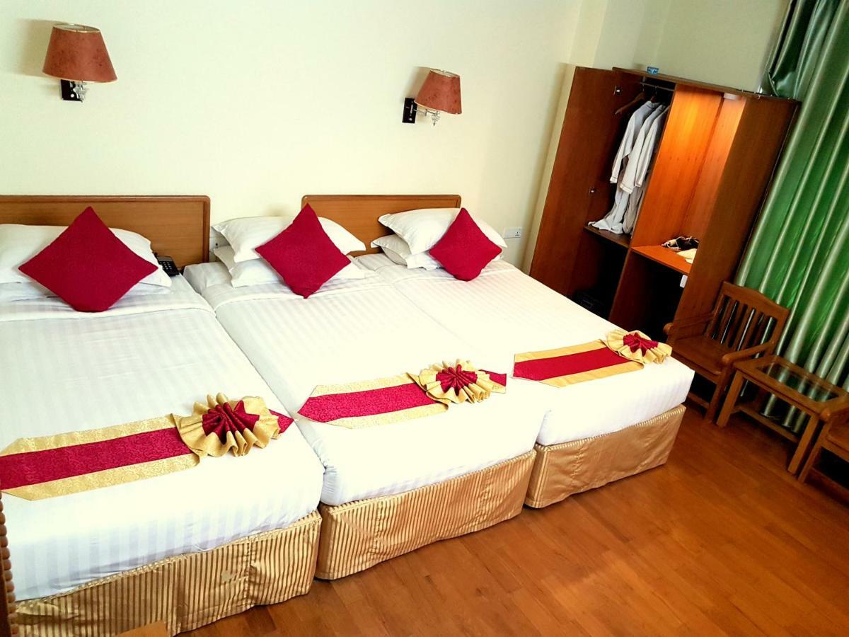 Hotel A1 Мандалай Экстерьер фото